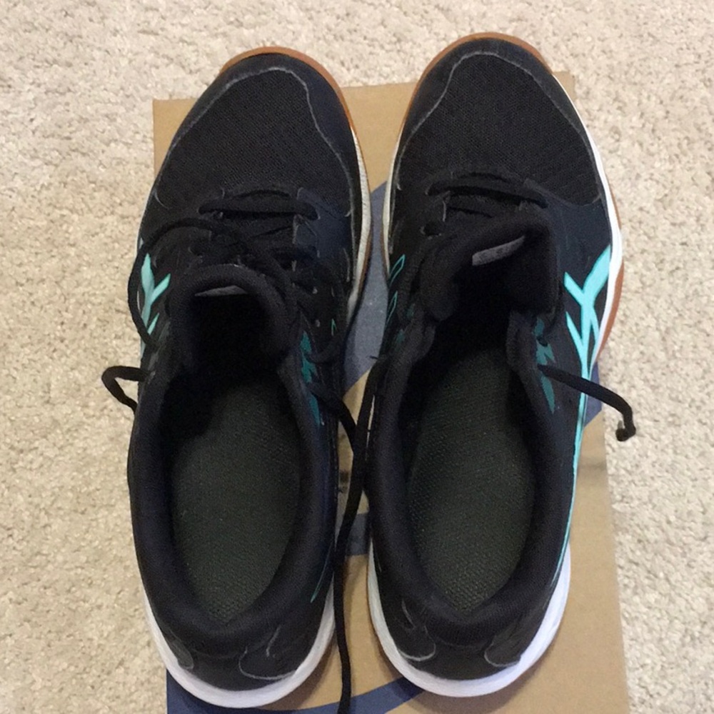 Asics Gel Rocket 11 Women’s Volleyball Sneakers - Picture 5 of 6